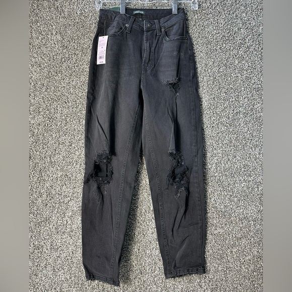 Wild Fable Super High Rise Tapered Jean SZ 00/27” NWT - Picture 2 of 5